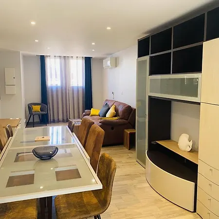 Grande Maison Clim Au Centre - 8 Pers. - Fr-1-874-83 *